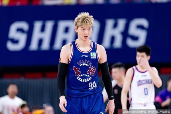 韦德体育官网 王哲林24+10上海大胜天津 山东力克福建止连败