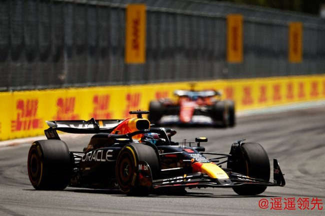 维斯塔潘赢下迈阿密冲刺赛